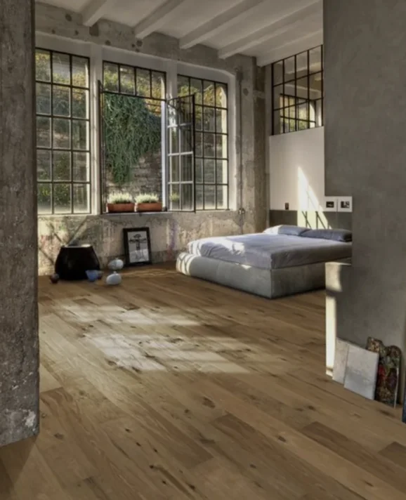 Parquet en bois dans une pièce lumineuse